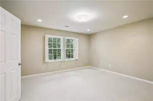 52 Ivy Chase NE, Atlanta, GA 30342 - Photo 29