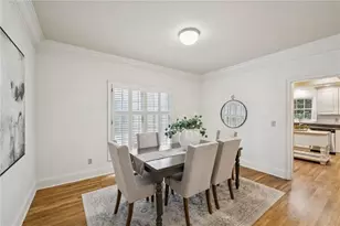 52 Ivy Chase NE, Atlanta, GA 30342 - Photo 9