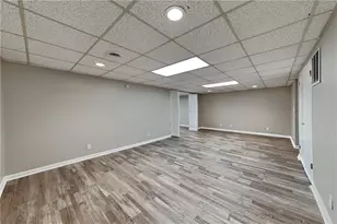 220 Sabrina Ct, Woodstock, GA 30188 - Photo 15