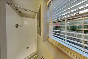 220 Sabrina Ct, Woodstock, GA 30188 - Photo 13