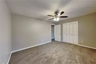 220 Sabrina Ct, Woodstock, GA 30188 - Photo 9