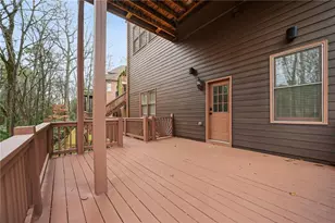 225 Lake Summit View, Atlanta, GA 30342 - Photo 43