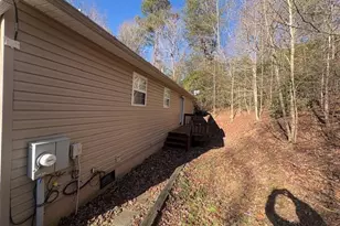 124 Tradewinds Rd, Cleveland, GA 30528 - Photo 5