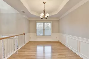 655 Golden Meadows Ln, Suwanee, GA 30024 - Photo 7