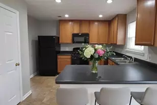 623 Hawthorn Ln, Grayson, GA 30017 - Photo 7