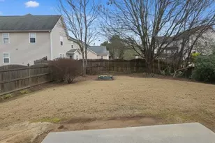 623 Hawthorn Ln, Grayson, GA 30017 - Photo 23