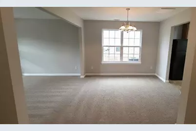 623 Hawthorn Lane, Grayson, GA 30017 - Photo 5