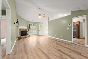 923 Downing Dr, Bethlehem, GA 30620 - Photo 3