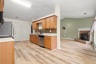 923 Downing Dr, Bethlehem, GA 30620 - Photo 7