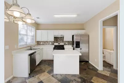 607 Wallnut Hall Trail, Woodstock, GA 30189 - Photo 7