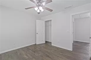 4353 Pond Edge Rd, Snellville, GA 30039 - Photo 35