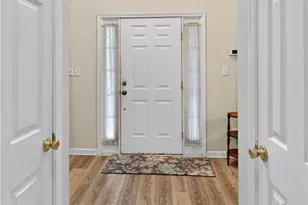 6355 Karen Ct, Riverdale, GA 30296 - Photo 7