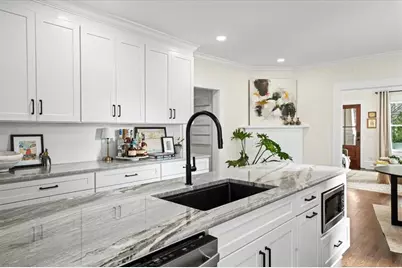 2670 Grady Street SE, Smyrna, GA 30080 - Photo 7