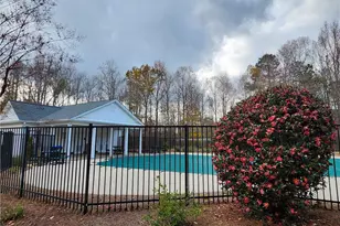 1030 Prestwyck Ct, Alpharetta, GA 30004 - Photo 11