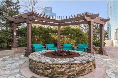 3324 Peachtree Road NE #2406, Atlanta, GA 30326 - Photo 11