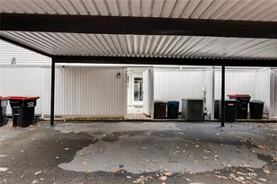 7094 Stonington Dr NE, Atlanta, GA 30328 - Photo 43