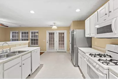 329 Meadows Lane, Canton, GA 30114 - Photo 9