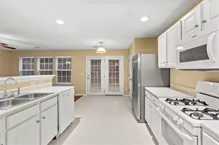 329 Meadows Ln, Canton, GA 30114 - Photo 9