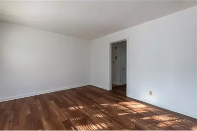 1801 Oakmont Drive NW, Atlanta, GA 30314 - Photo 7