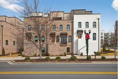 4802 Moonview Lane, Sugar Hill, GA 30518 - Photo 3