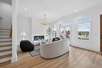 4802 Moonview Lane, Sugar Hill, GA 30518 - Photo 7