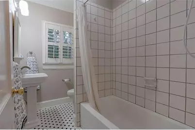 16 Bittings Avenue, Summerville, GA 30747 - Photo 7