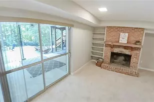 5735 Riverwood Dr, Atlanta, GA 30328 - Photo 35