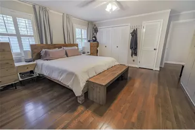 5735 Riverwood Drive, Atlanta, GA 30328 - Photo 17