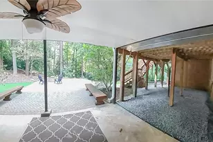 5735 Riverwood Dr, Atlanta, GA 30328 - Photo 35