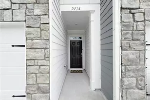 2715 Poppy Ct, Buford, GA 30519 - Photo 29