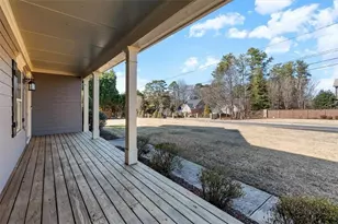 2600 Tritt Ln NE, Marietta, GA 30062 - Photo 5