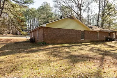 8173 Magnolia Drive, Jonesboro, GA 30238 - Photo 19