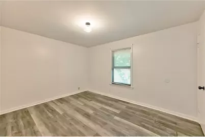 559 Evergreen Terrace, Forest Park, GA 30297 - Photo 11