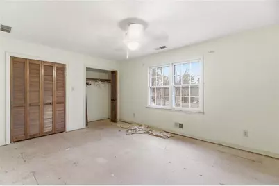 5249 Santee Street SW, Stone Mountain, GA 30087 - Photo 13