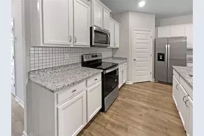 8120 Highland Drive SW, Covington, GA 30014 - Photo 11