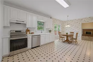 219 Deerhill Dr, Bogart, GA 30622 - Photo 5