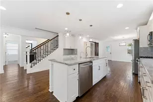 1779 N Olympian Way N, Atlanta, GA 30310 - Photo 11