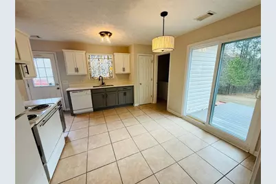 325 Dreamland Court, Winder, GA 30680 - Photo 3