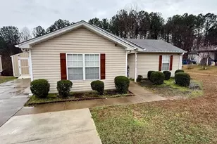 325 Dreamland Ct, Winder, GA 30680 - Photo 1