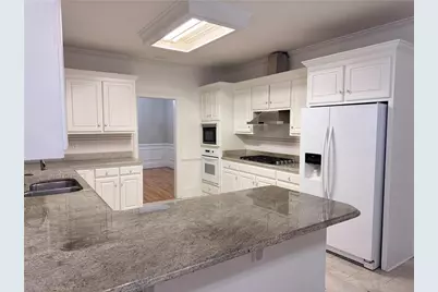 115 Parkview Trace Pass SW, Lilburn, GA 30047 - Photo 11