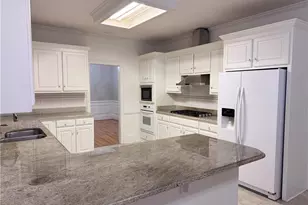 115 Parkview Trace Pass SW, Lilburn, GA 30047 - Photo 11