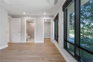 2520 Peachtree Rd NW, Atlanta, GA 30305 - Photo 33