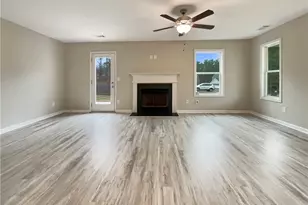 232 Cynthia Ct, Dallas, GA 30157 - Photo 3