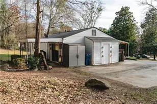 3184 Newcastle Way, Snellville, GA 30039 - Photo 5