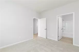 324 Cavalier Ln SE, Acworth, GA 30102 - Photo 5