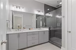 6674 Cadence Blvd, Atlanta, GA 30328 - Photo 19