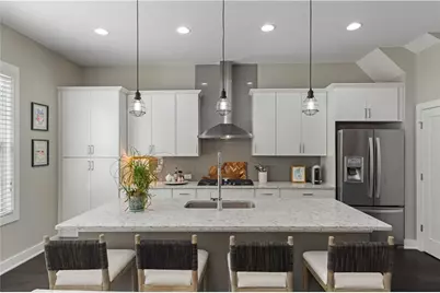 6674 Cadence Boulevard, Atlanta, GA 30328 - Photo 9