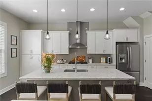 6674 Cadence Blvd, Atlanta, GA 30328 - Photo 9