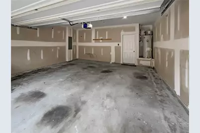 11911 Lovejoy Crossing Way, Hampton, GA 30228 - Photo 13