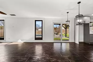 425 Mikasa Dr, Alpharetta, GA 30022 - Photo 29